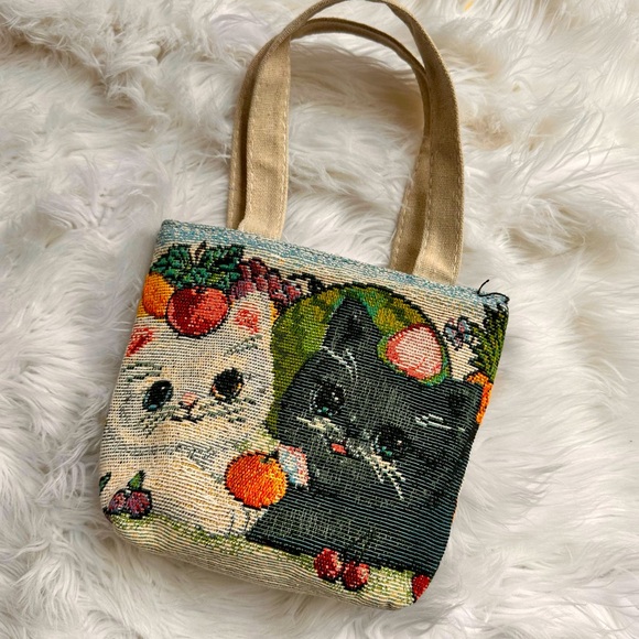 SOLD🫧 Cat Needlepoint Mini Zippered Tote Bag Purse - Picture 11 of 11